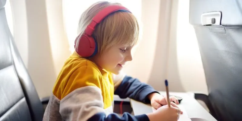 nguyên nhân gây ù tai ở trẻ em