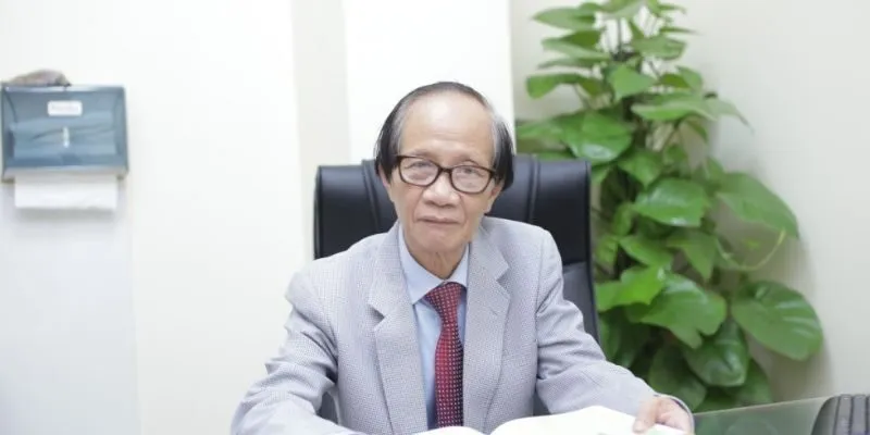 PGS.TS Nguyễn Hoàng Sơn tham gia