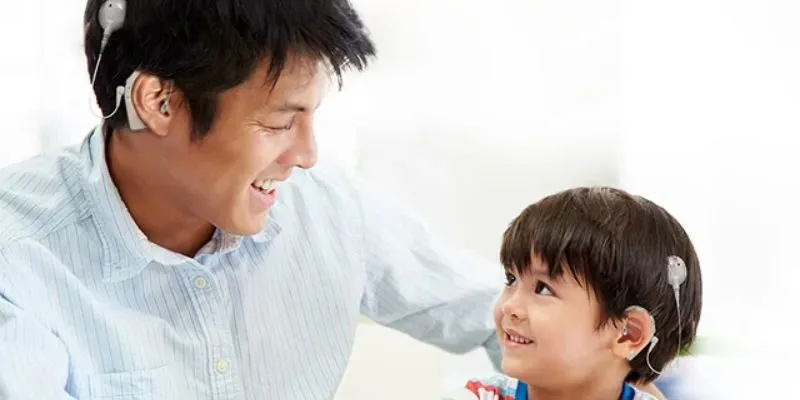 4 Điều Cần Biết Về Cấy Ốc Tai Điện Tử