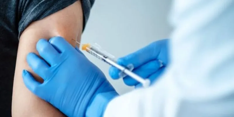 Tiêm chủng Vaccine