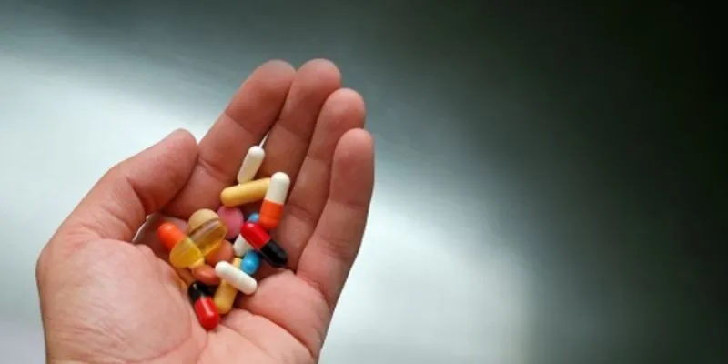 dùng kháng sinh khi bị viêm xoang