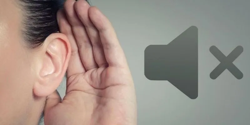 tình trạng nghe kém