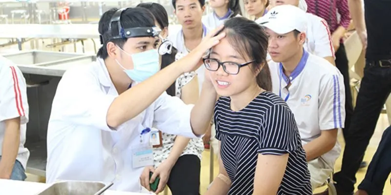 An Việt tặng máy trợ thính